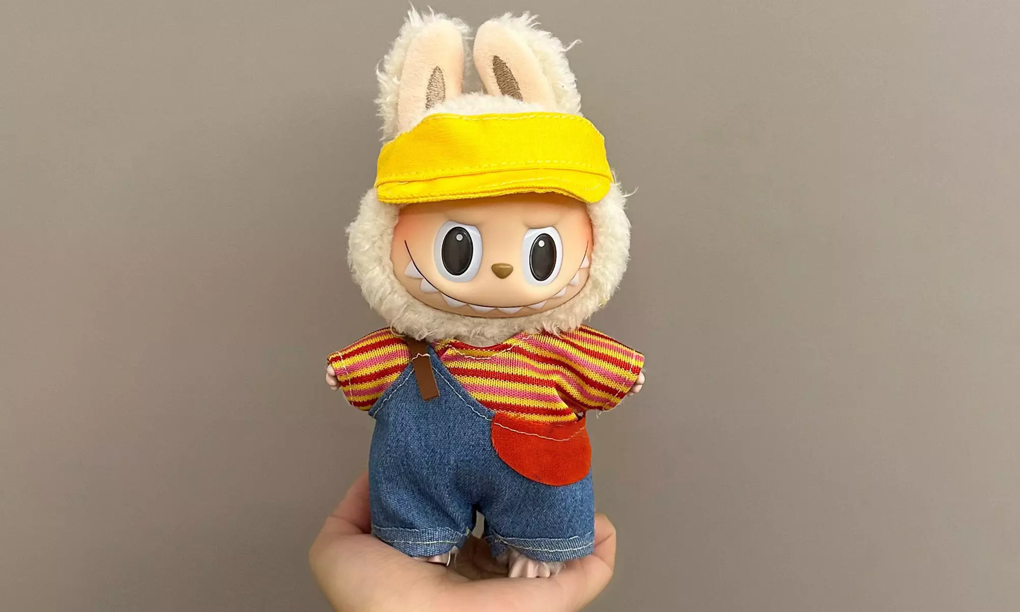 Stylish Labubu Clothes & Accessories - Dress Up, Mix & Match Fun