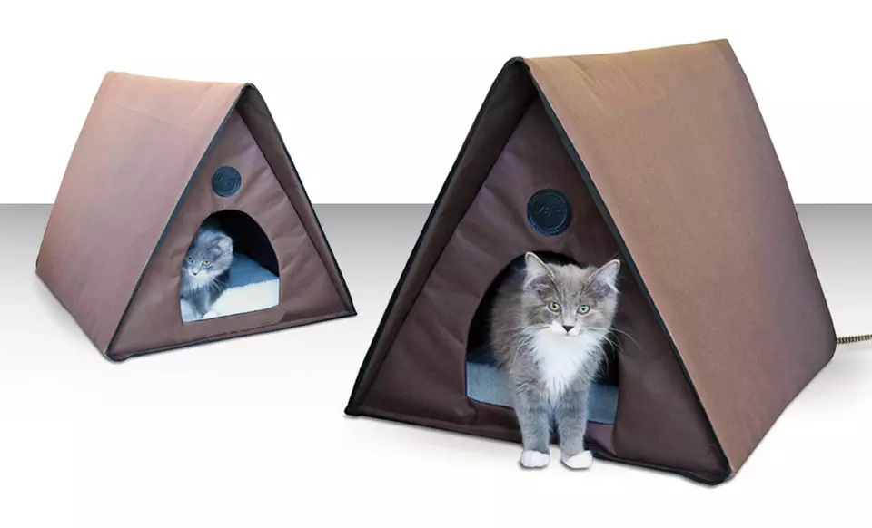 Outdoor Heated Multi-Kitty A-Frame Chocolate House - Primary Image