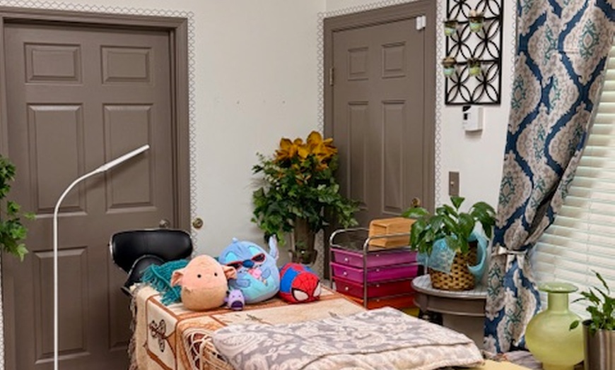 Image 6: Explore Infinite Suites Permanent Eyeliner offers with up to 63% off