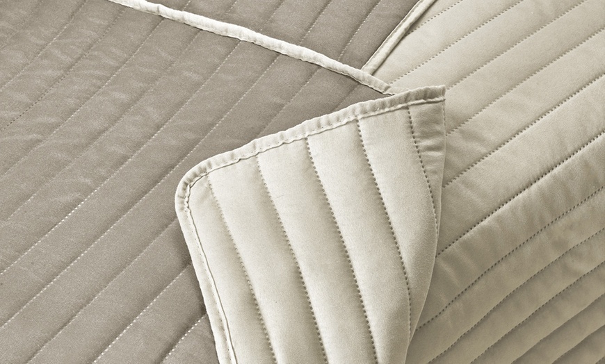 Image 9: Wasserabweisender, wendbarer Bezug für Sessel oder Sofa