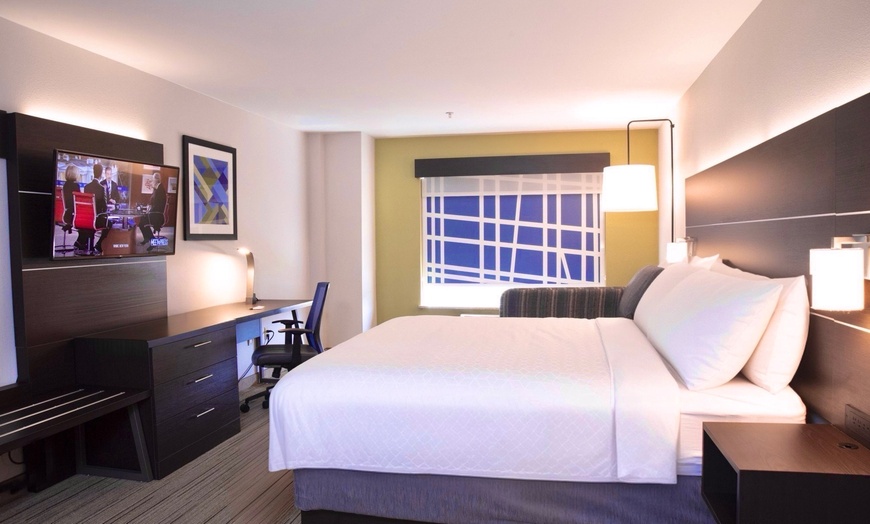 Image 5: Stay at Holiday Inn Express & Suites Chester–Monroe–Goshen, NY