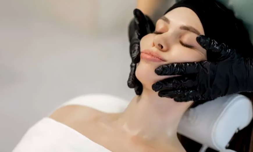 Image 3: Verjüngende Gesichtsbehandlungen bei IDOL FACE