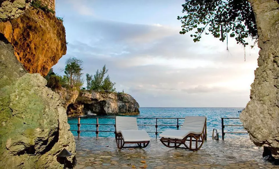 Three-Night Stay at Villas Sur Mer in Negril, Jamaica - Primary Image