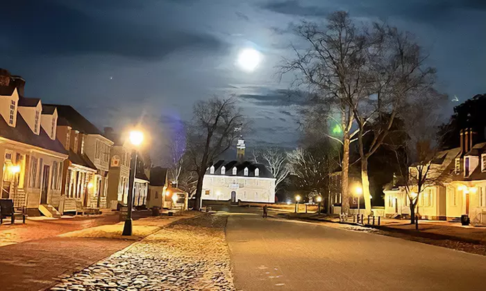 Thrilling Guided Haunted Tour of Williamsburg for 1, 2, 4, or 6