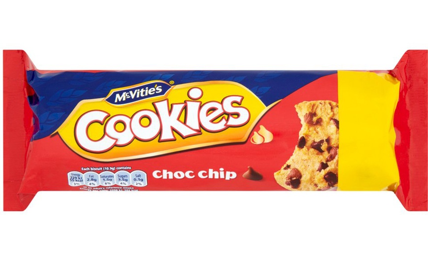 Image 3: 12 McVitie's Biscuits Variety Box