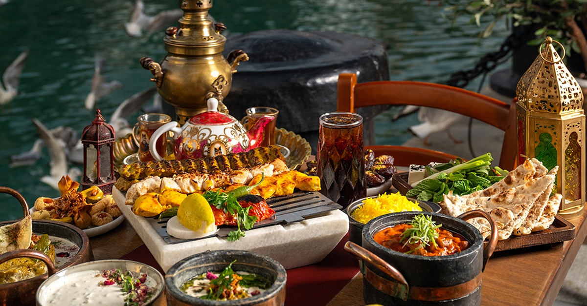 Authentic Persian Dining: Aed 200, 400 Or 600 Credit Authentic Persian Dining: Aed 200, 400 Or 600 Credit