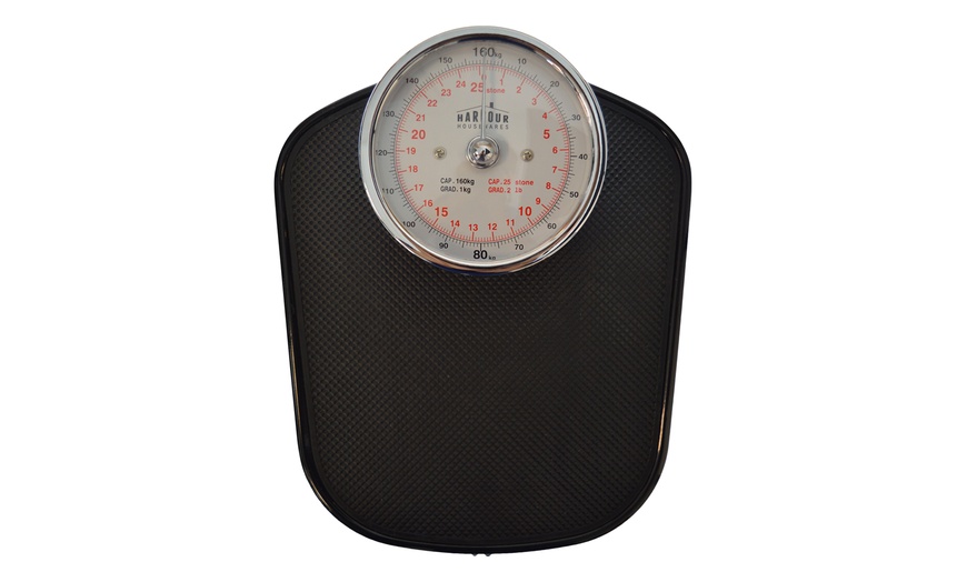 Image 7: Retro Bathroom Weighing Scales