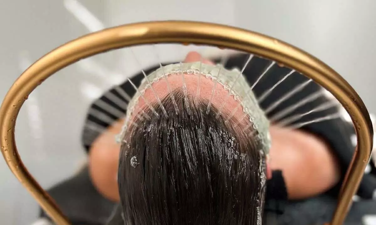 Odkryj relaksacyjny Head Spa z masażem głowy i maseczką na twarz