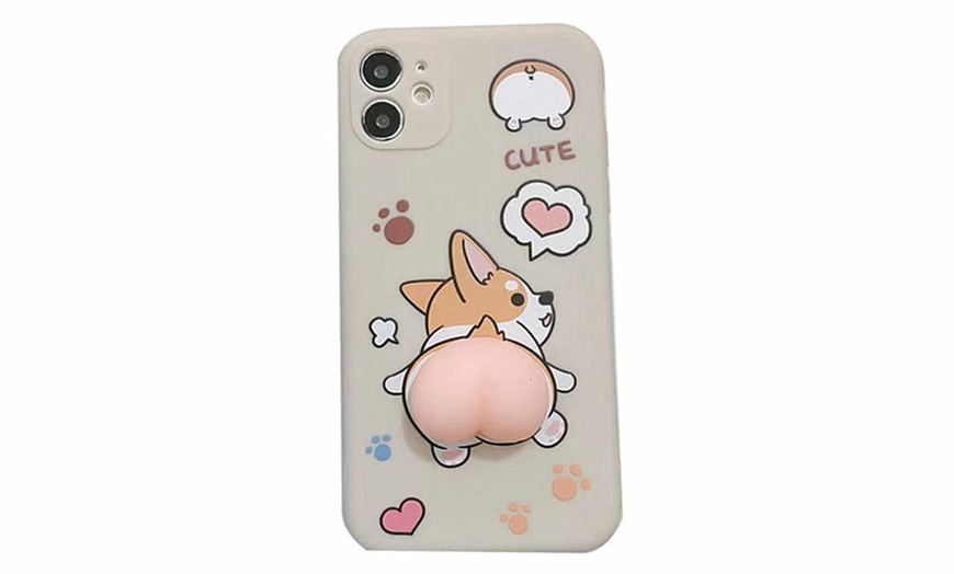 Image 6: Coque anti-stress iPhone, design "corgi" avec partie fessier à presser