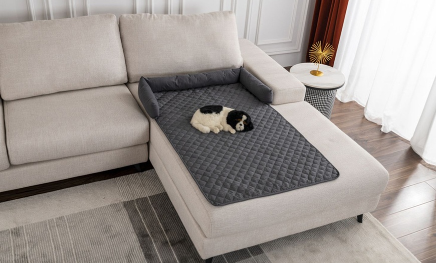 Image 8: Waterproof Padded Pet Mat in choice of colours and sizes