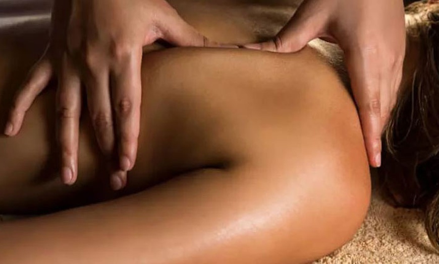 Image 1: Masaje a elegir en Alcalá de Henares o Fuenlabrada 