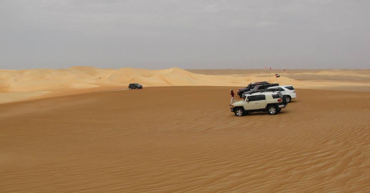 Drive 4x4 In A Guided Desert Adventure One, Three, Or Five Sessions Drive 4x4 In A Guided Desert Adventure One, Three, Or Five Sessions