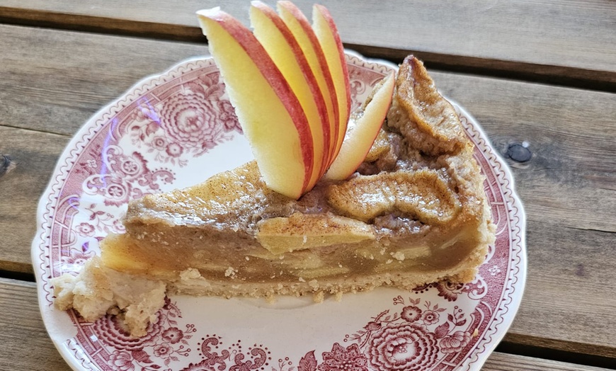 Image 3: Süße Auszeit: Kuchen & Heißgetränk nach Wahl für 2, 4 oder 6 Personen