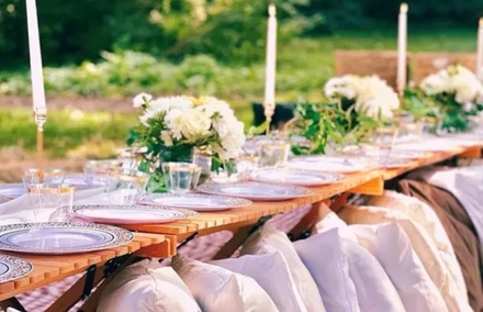 Central Park Luxury Picnic for 2 People - PikNYC