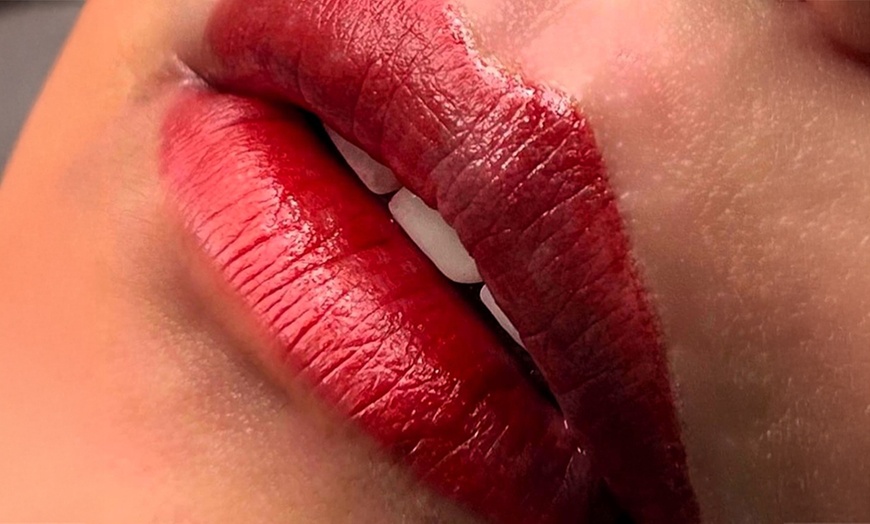 Image 2: Micropigmentación en una zona a elegir o microblading de cejas