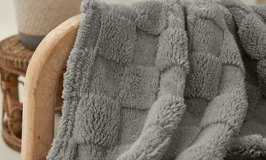 Image 17: Kuscheldecke mit oder ohne Fransen