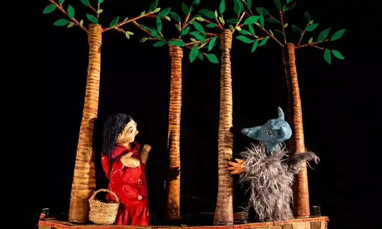 Entrada al Festival de Marionetas de Barcelona en Poble Espanyol