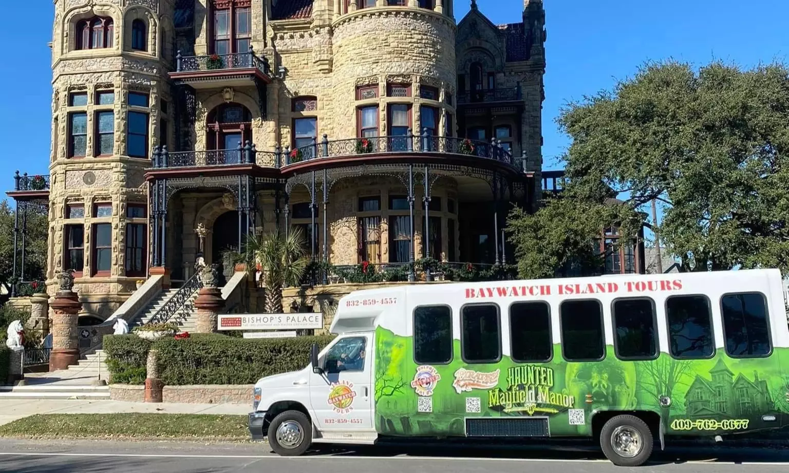 Up to 20% Off 45-Minute Historic Galveston Island Bus Tour – Explore Pirate Legends & Mansions - Primary Image