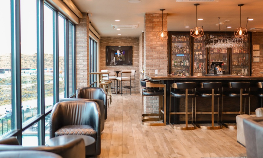 Image 34: Member Pricing: 4* Mountain Resort in Park City with Sweeping Views 
