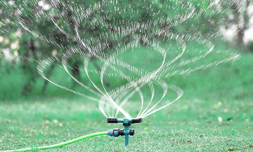 Image 1: 360° Automatic Lawn Sprinkler