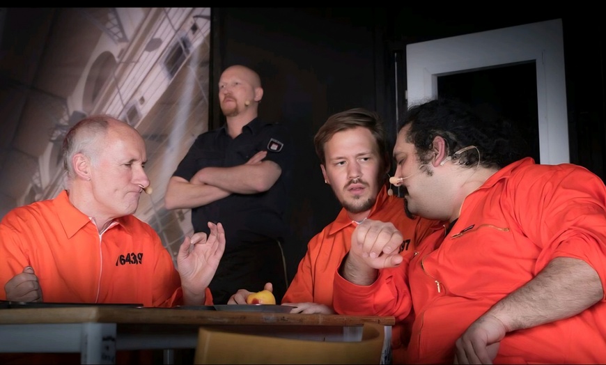 Image 2: 2 Tickets für „Eine ganz große Nummer“ in Hamburg