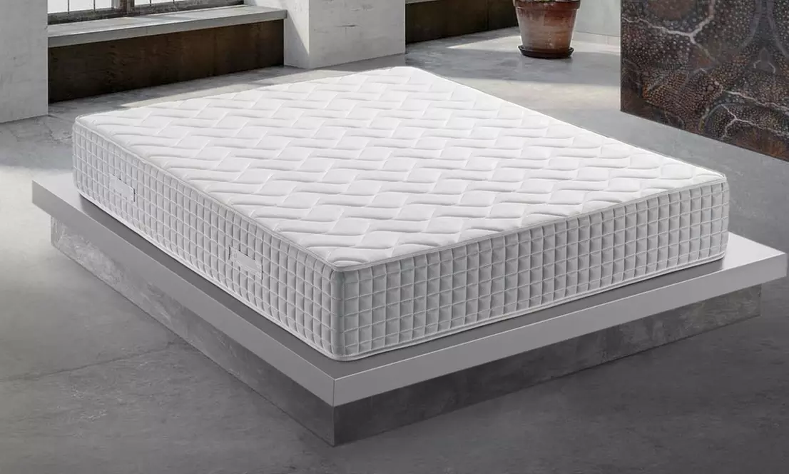 Colchón ortopédico Med maxi gel en varios tamaños de Kurama, con envío gratuito - Primary Image