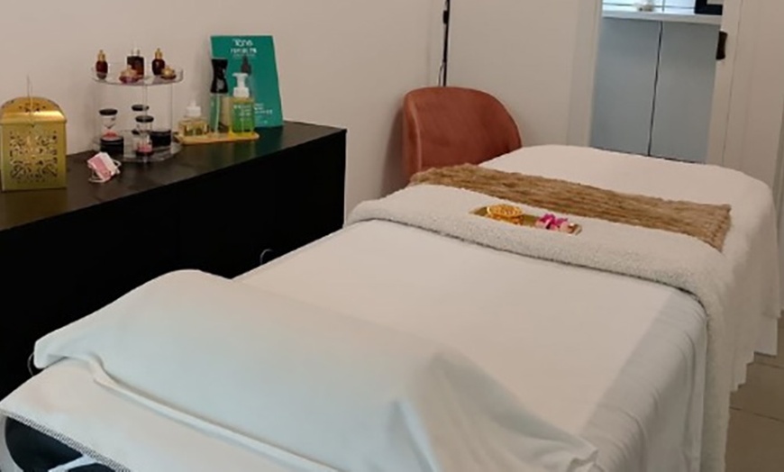 Image 7: Hidrolimpieza facial con radiofrecuencia y electroestimulación 