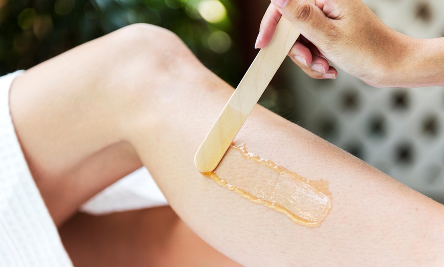 Image 3: Get Silky Smooth Skin with Women's Eyebrows, Lip & Chin Waxing & More