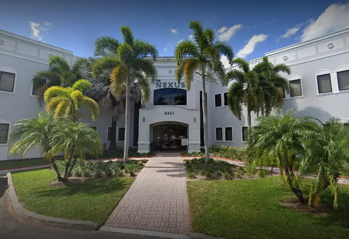 Achieve rejuvenated skin with Luxe Lashes By Christie, offering micro-needling treatments with up to 67% off - Second Medium