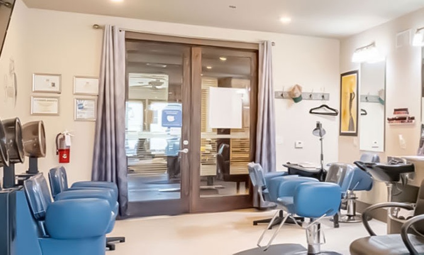 Image 2: Men's Haircuts, Beard Trims, & Luxe Grooming Packages for a Fresh Look