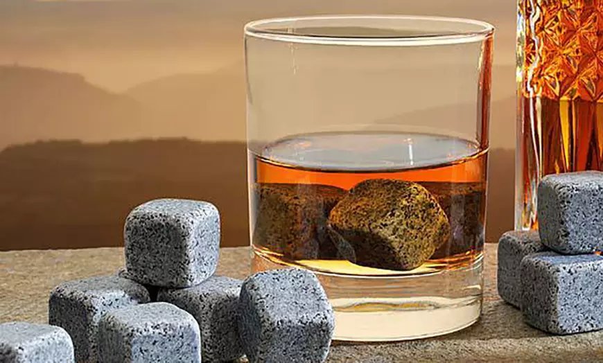 Image 4: Lot de 9 pierres à Whisky
