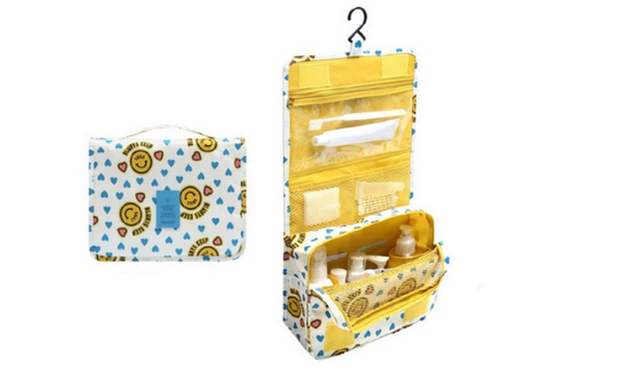 Image 11: Portable Hanging Toiletries Travel Storage Bag


