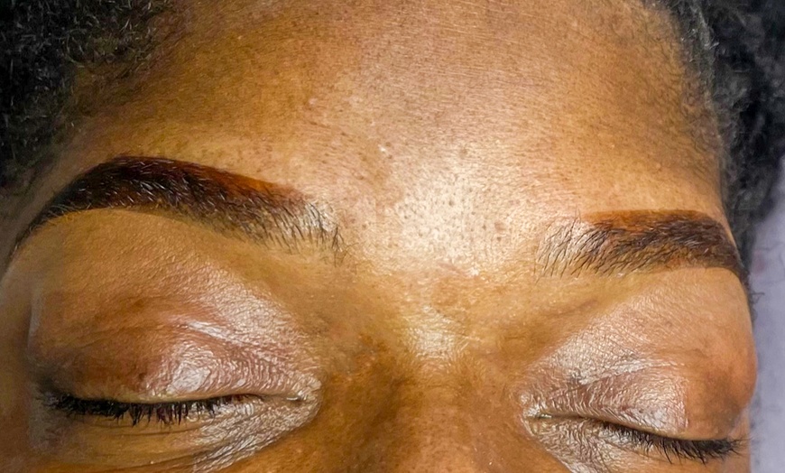 Image 3: Enhance with Airbrush Brow Tint with/without Brow Wax & Shaping