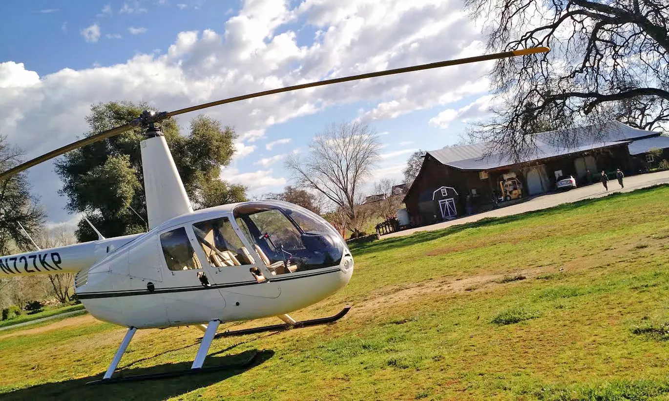 $306 for 30-Minute Helicopter Tour of the Capitol for Two from Capitol Helicopters ($400 Value) - Primary Image