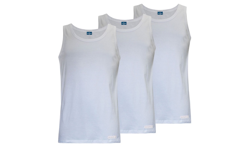 Image 3: Lot de 3 débardeurs ou T-shirts Navigare pour homme