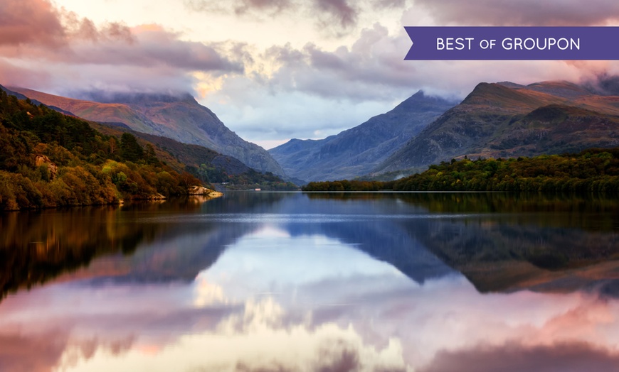 Image 1: Snowdonia Break with Dinner