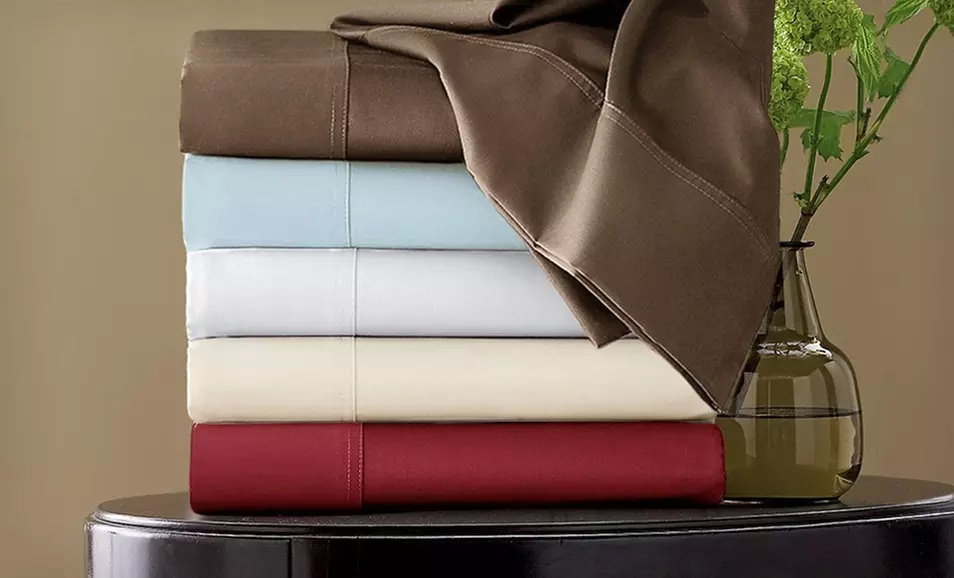800-Thread-Count Egyptian Cotton Rich Sheets (Up to 73% Off). Multiple Options. Free Shipping and Returns. - Primary Image