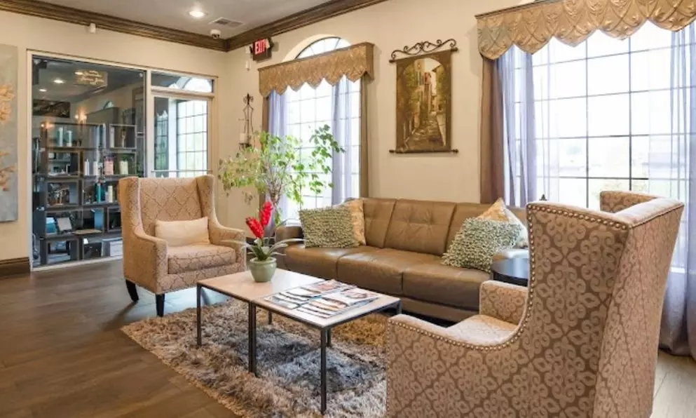 Relax with 60 or 90-Minute Swedish or Deep Tissue Massages