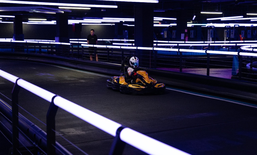 Image 7: Gokarty na dachu Galerii Posnania – karting dla dzieci i dorosłych