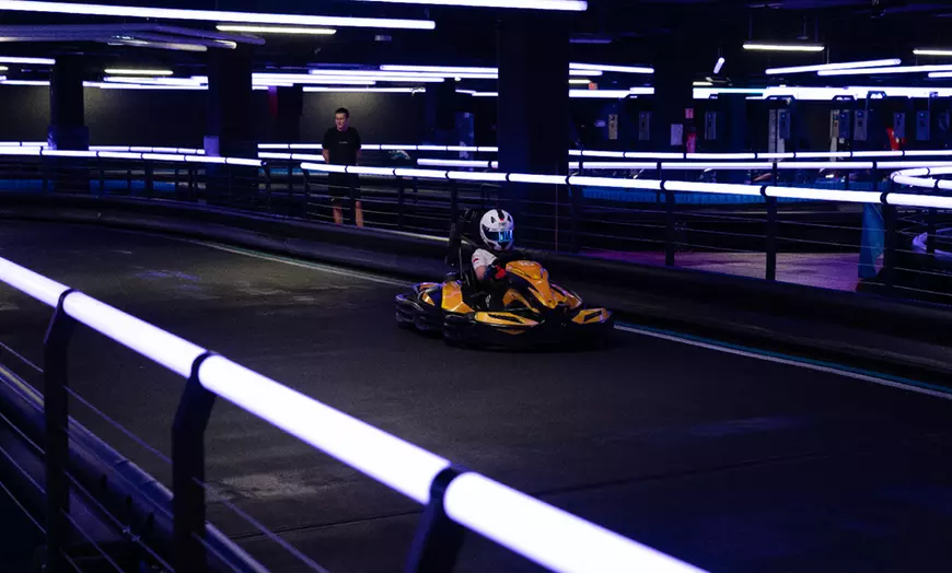 Image 7: Gokarty na dachu Galerii Posnania – karting dla dzieci i dorosłych