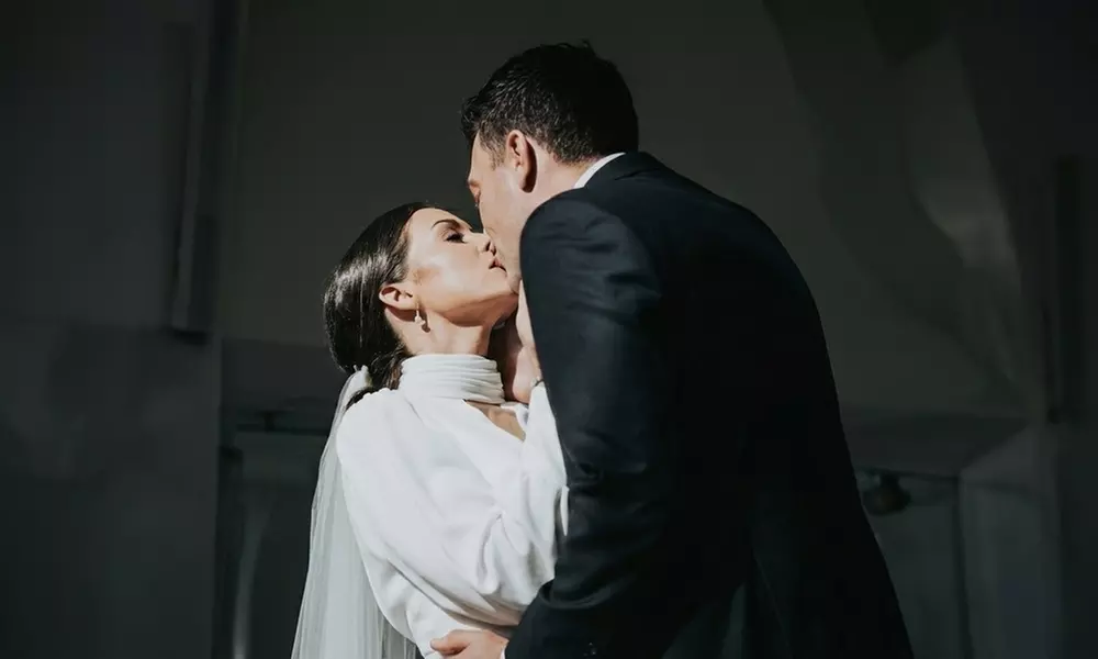 Wedding Photography Packages: 4 to 8 Hours with Gallery