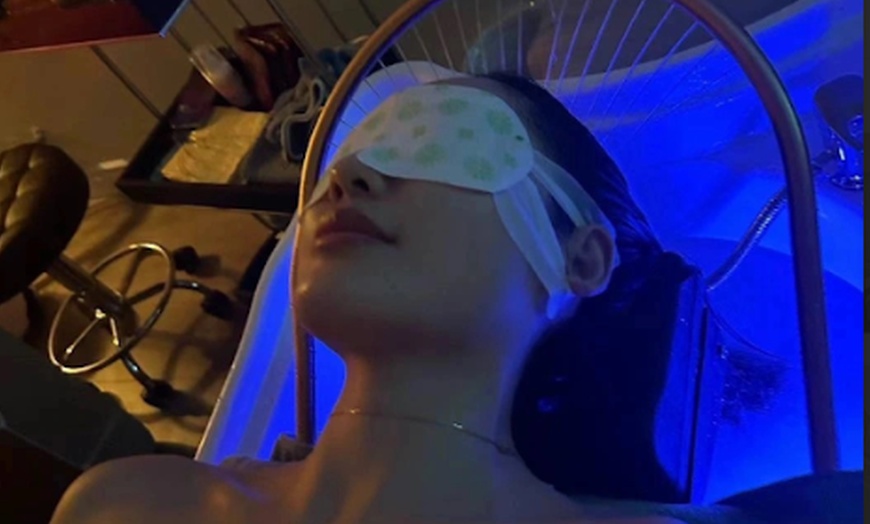 Image 1: Up to 63% Off on Salon - Scalp Care at Glomie Spa