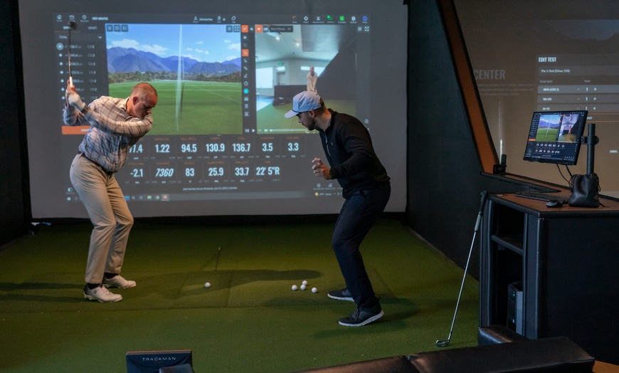 Image 2: Indoor Golf Simulator Experience with TrackMan Technology