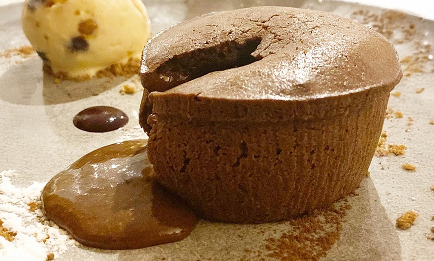 Image 6: Menu Gourmand en 5 services pour 2 au restaurant Histoire sans faim