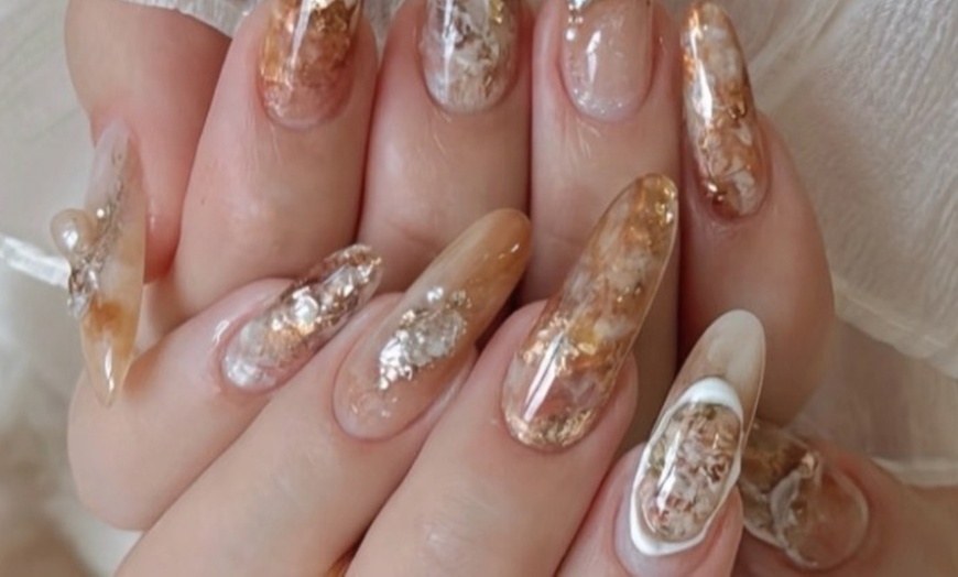 Image 3: Festive Nail Magic: Xmas Gel Sets, Fills & Extensions
