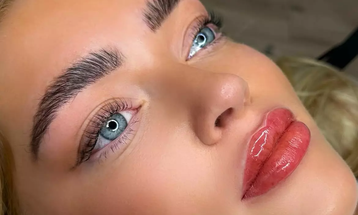 Enjoy Two Sessions of Microshading or Lip Blush with Touchup Included