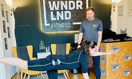 2x EMS-Personaltraining á 20 Min. inkl. Anzug, Handtuch und Wasser - WNDRLND Fitness