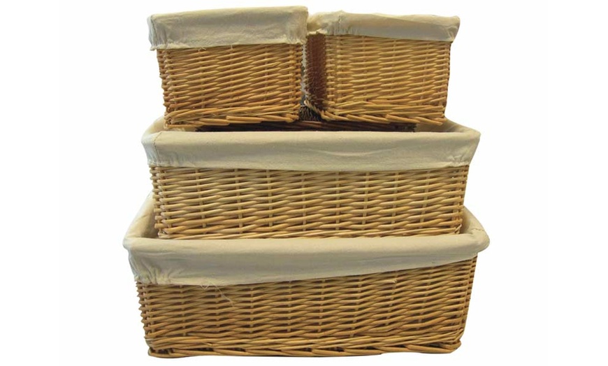 Image 1: 4 Stackable Wicker Baskets