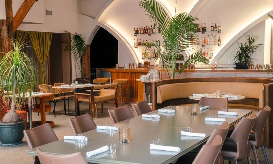 Image 8: Enjoy $80 for Dinner & Drinks in Santa Monica