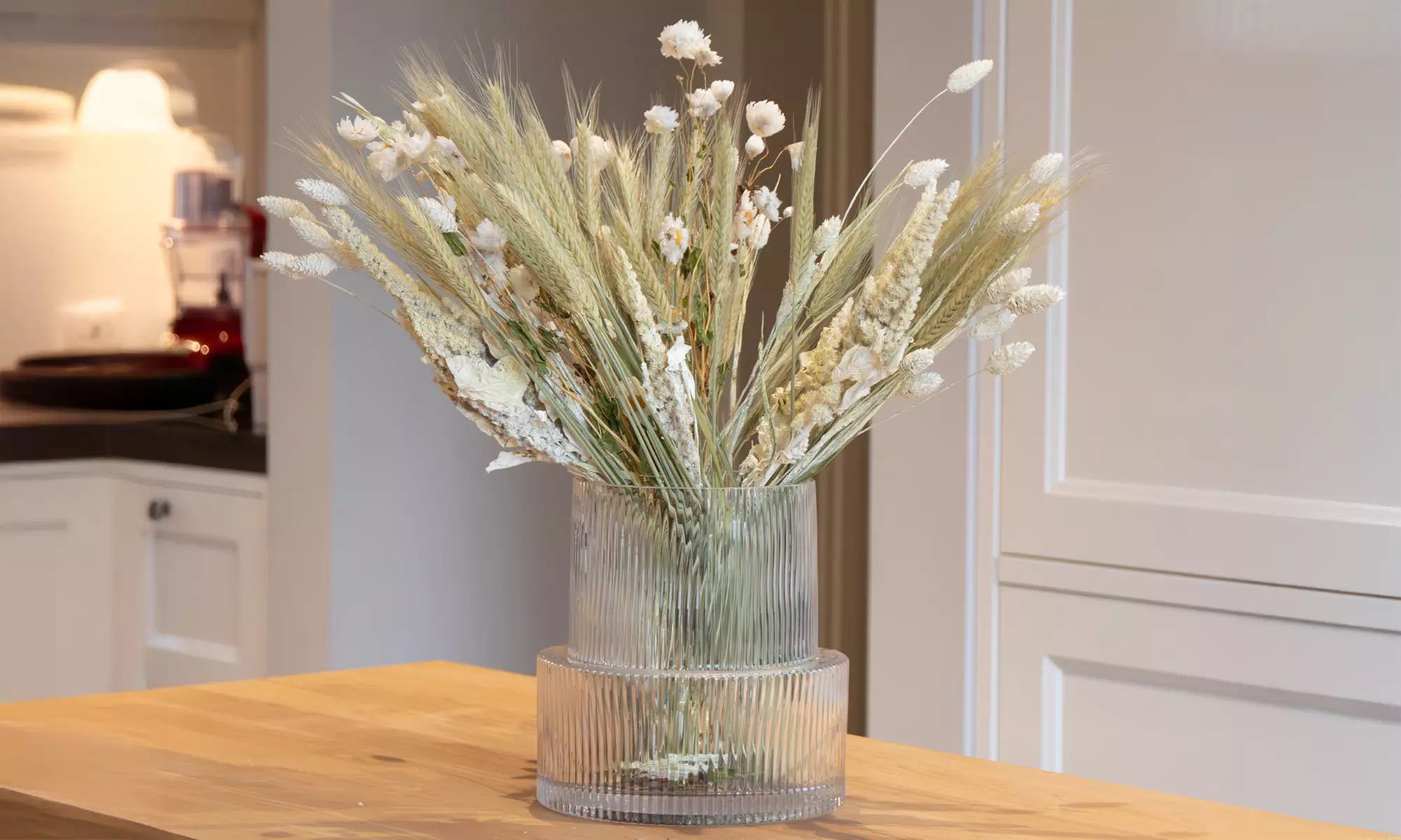 Ramo de flores secas variadas para decoración